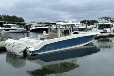 38' Boston Whaler 2019 Yacht For Sale